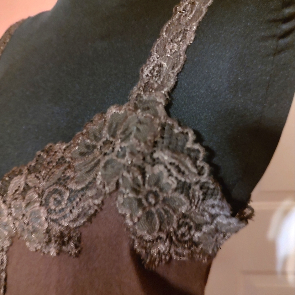 🔸🤎🔸Feminine Vintage Chocolate Brown Floral Lace Camisole Tank Top Blouse - M - Picture 10 of 16